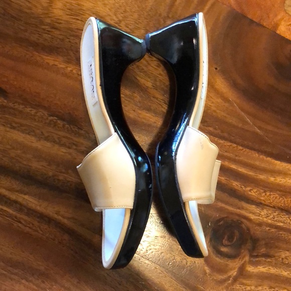 Classy Isaac Mizrahi Sandals Sz 8 NEW - Picture 3 of 7